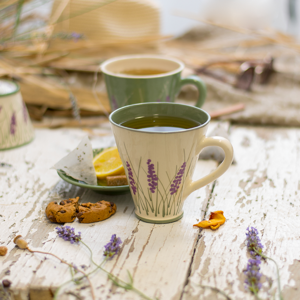 Chasha_Tea_10 Ръчно изработена керамична чаша за чай от дизайн "Зелена Лавандула"